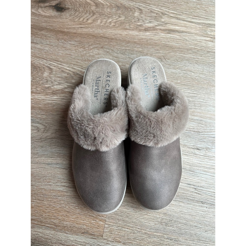 Skechers Martha Stewart Cozy Dark Taupe Mules Faux Fur Trim Wedge Shoes Size 7.5
